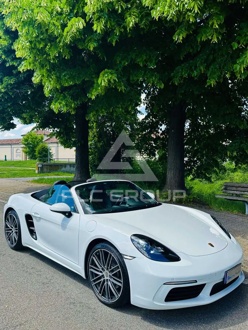 2020 Porsche 718