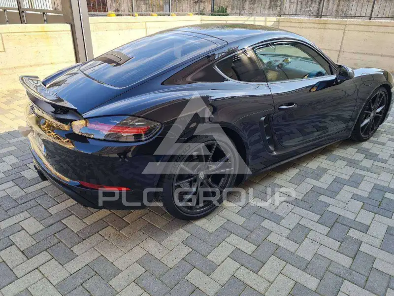 2020 Porsche 718