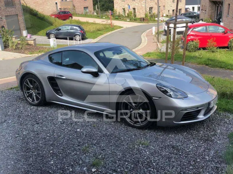 2020 Porsche 718