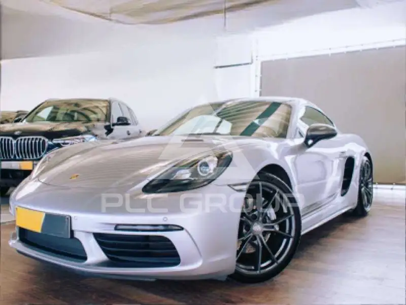 2020 Porsche 718
