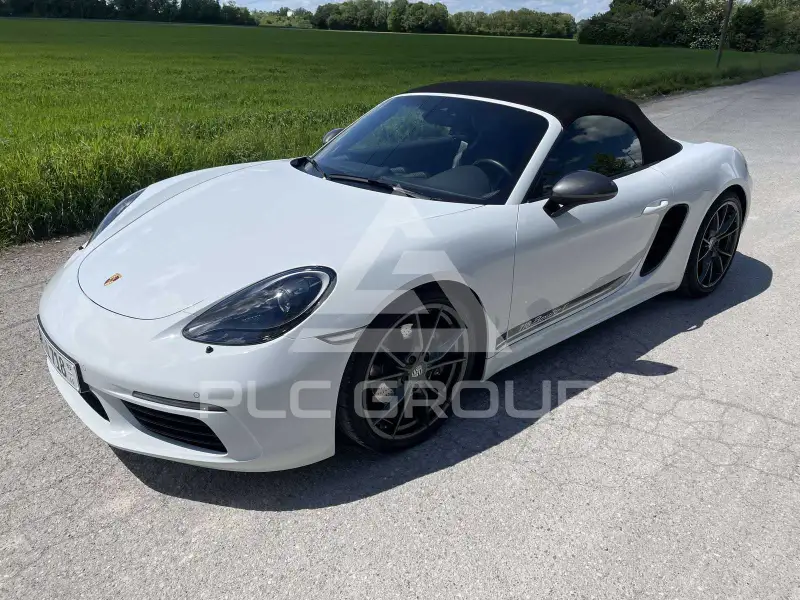 2020 Porsche 718