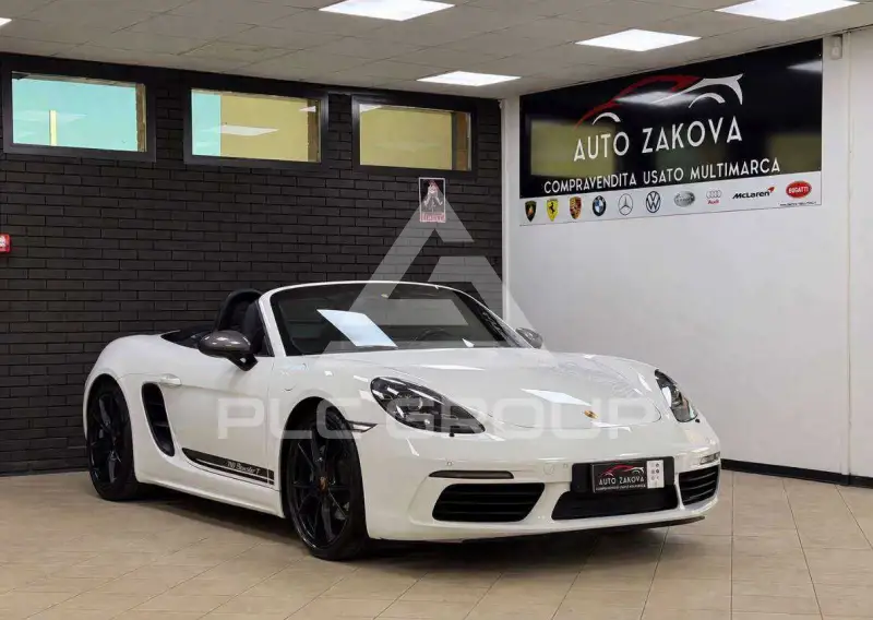 2020 Porsche 718