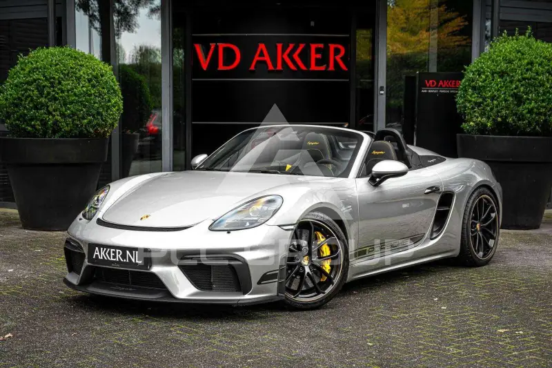 2020 Porsche 718