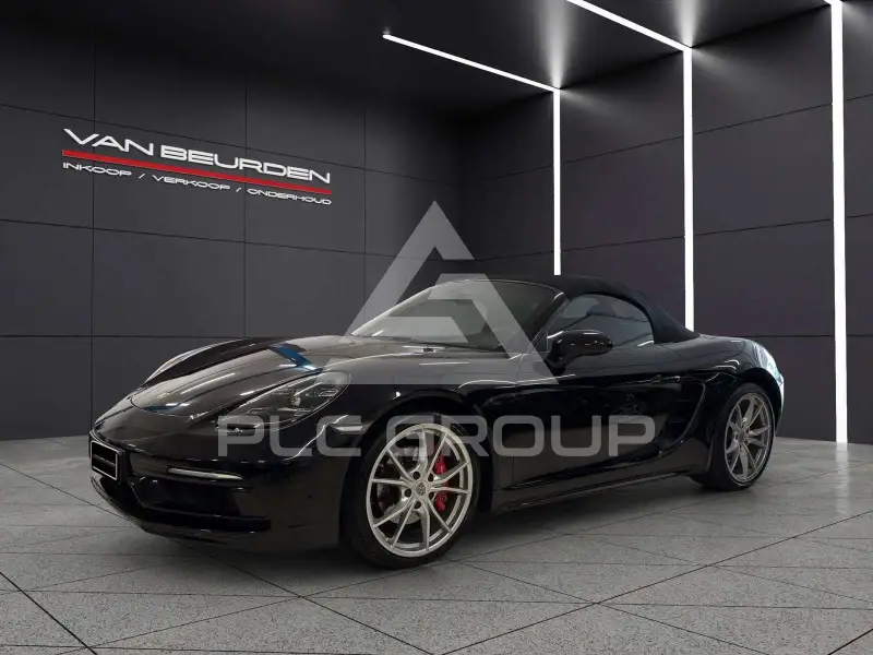 2020 Porsche 718