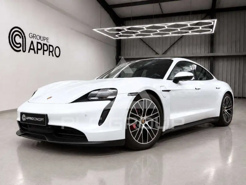 2020 Porsche Taycan