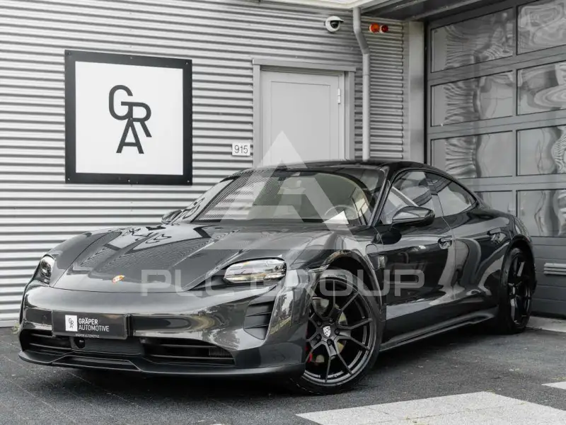 2020 Porsche Taycan