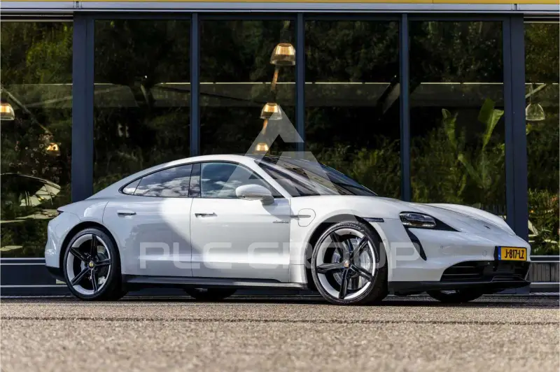 2020 Porsche Taycan
