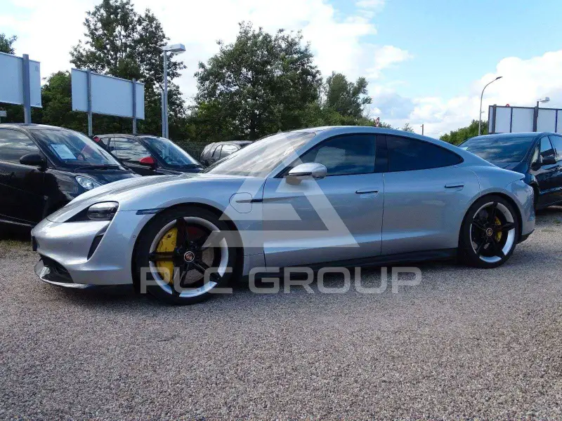 2020 Porsche Taycan