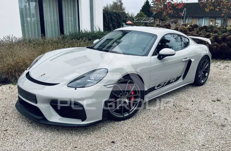 2020 Porsche Cayman