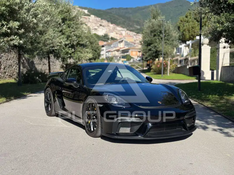 2020 Porsche Cayman