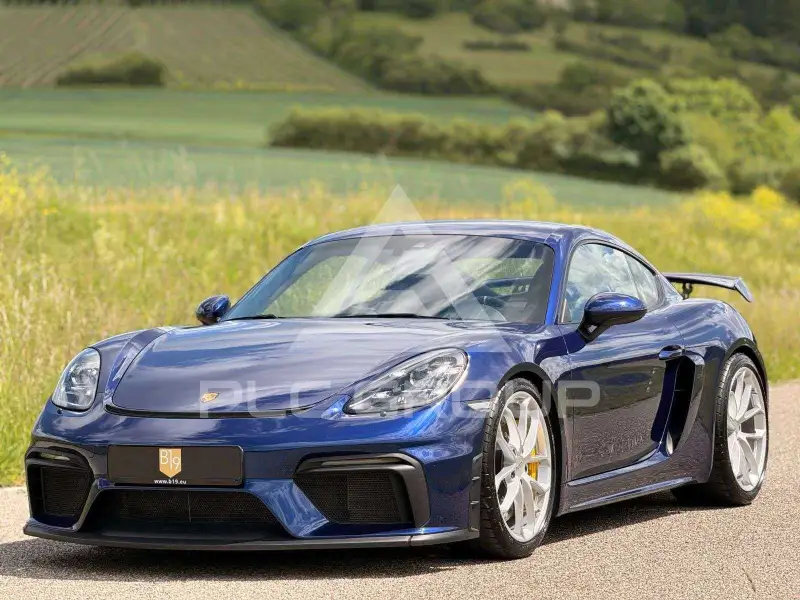 2020 Porsche Cayman