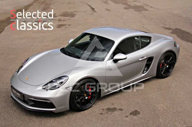 2020 Porsche Cayman