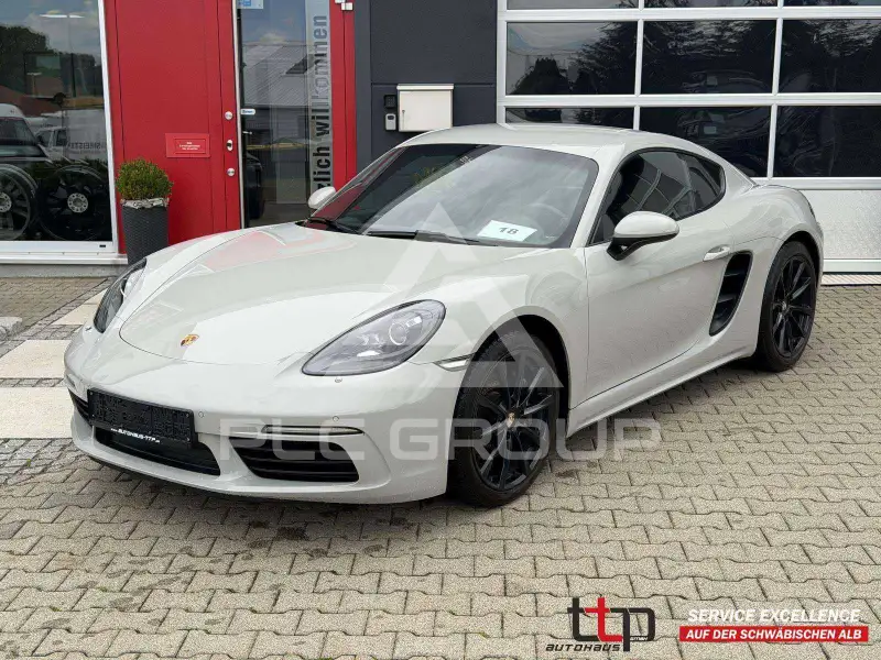 2020 Porsche Cayman