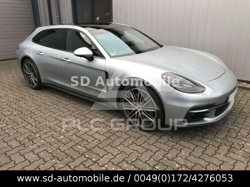 2020 Porsche Panamera