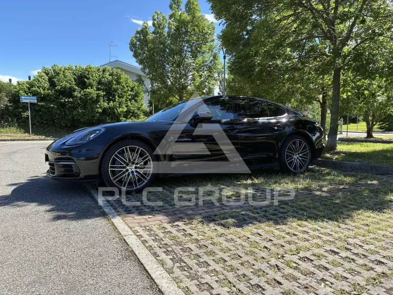 2020 Porsche Panamera
