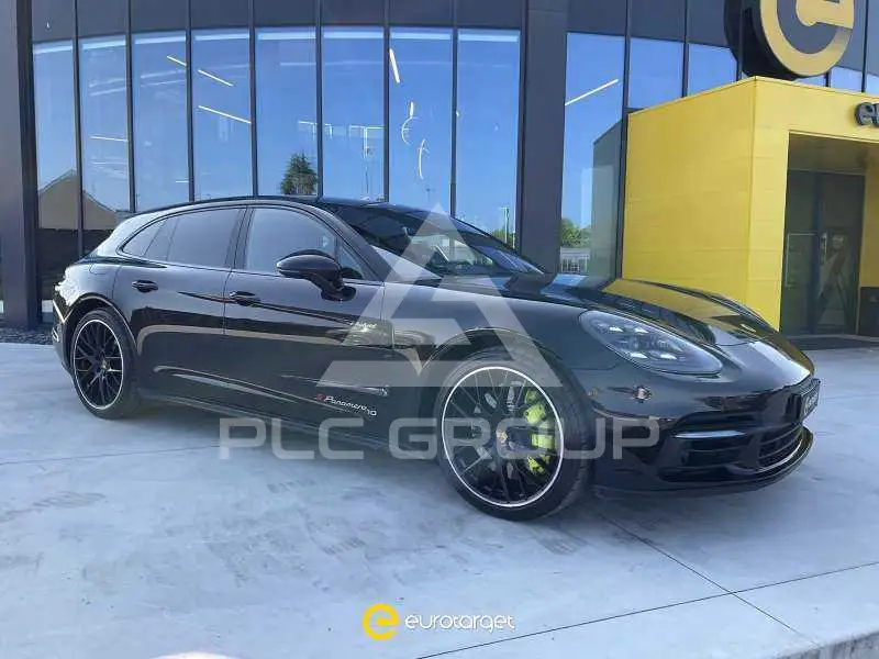 2020 Porsche Panamera