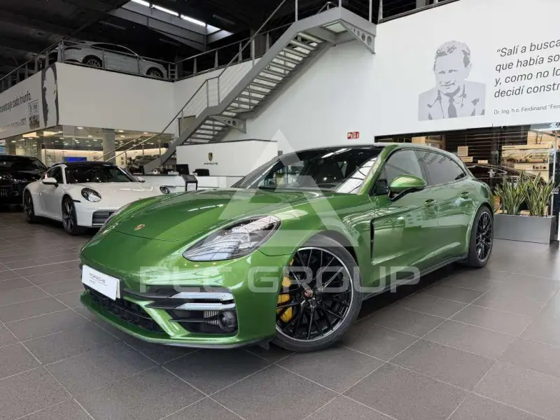 2020 Porsche Panamera