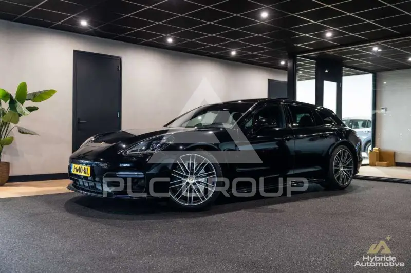 2020 Porsche Panamera