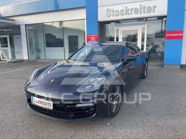 2020 Porsche Panamera