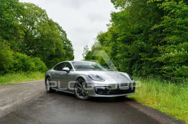 2020 Porsche Panamera