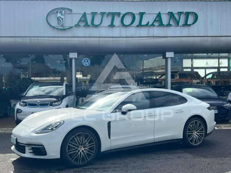 2020 Porsche Panamera