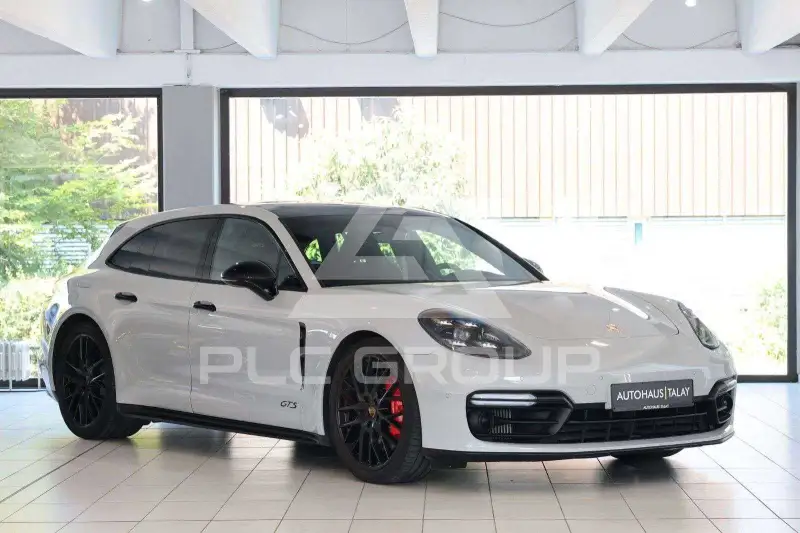 2020 Porsche Panamera