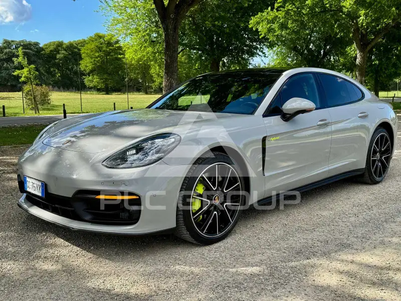 2020 Porsche Panamera