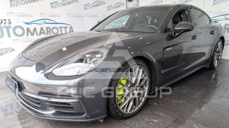 2020 Porsche Panamera