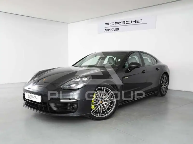 2020 Porsche Panamera