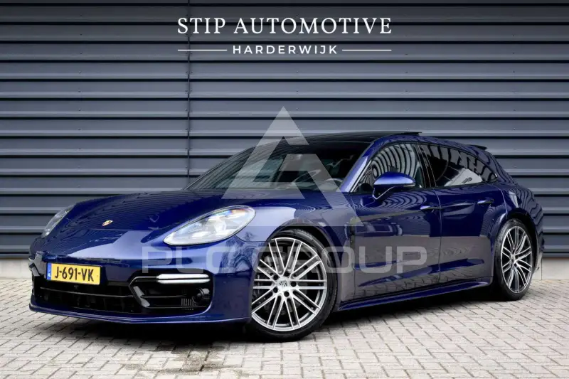2020 Porsche Panamera