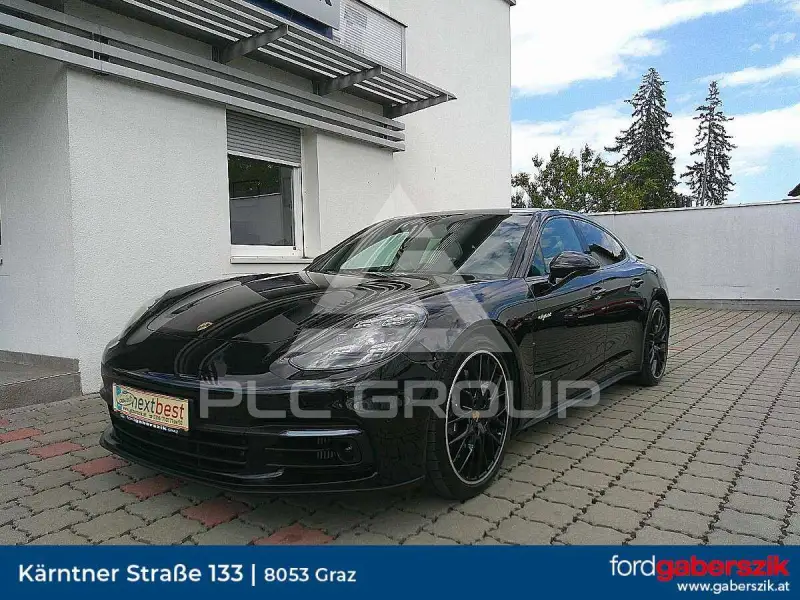 2020 Porsche Panamera