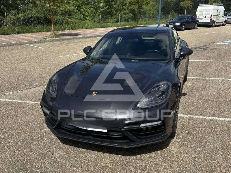 2020 Porsche Panamera