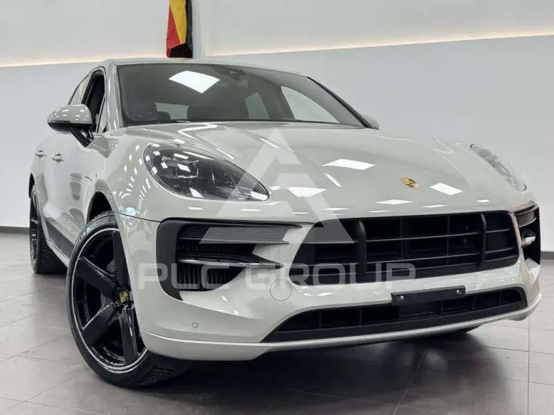2020 Porsche MACAN