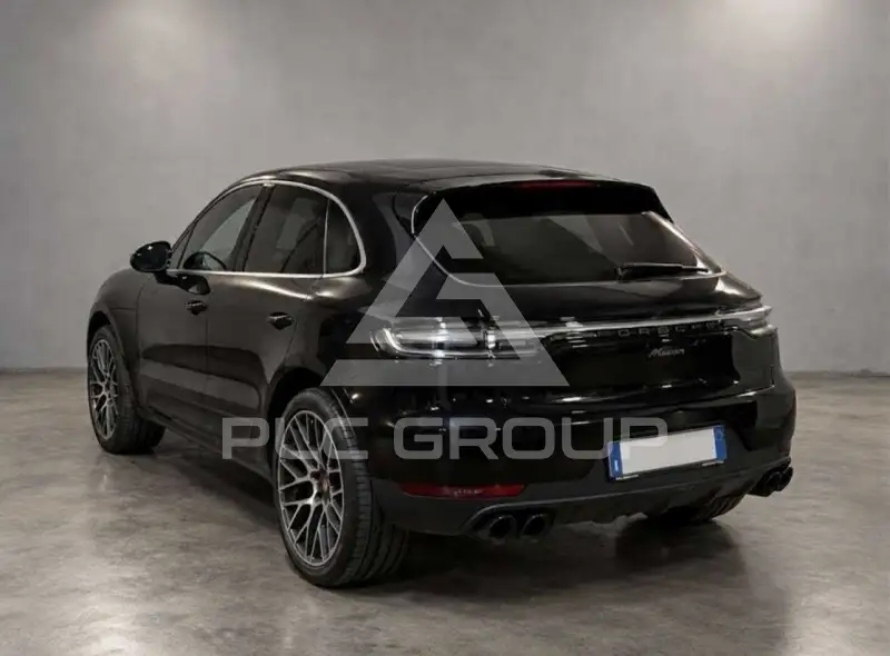 2020 Porsche MACAN