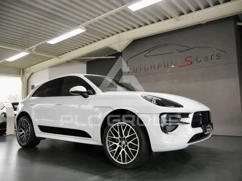 2020 Porsche MACAN