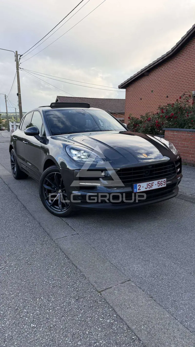 2020 Porsche MACAN