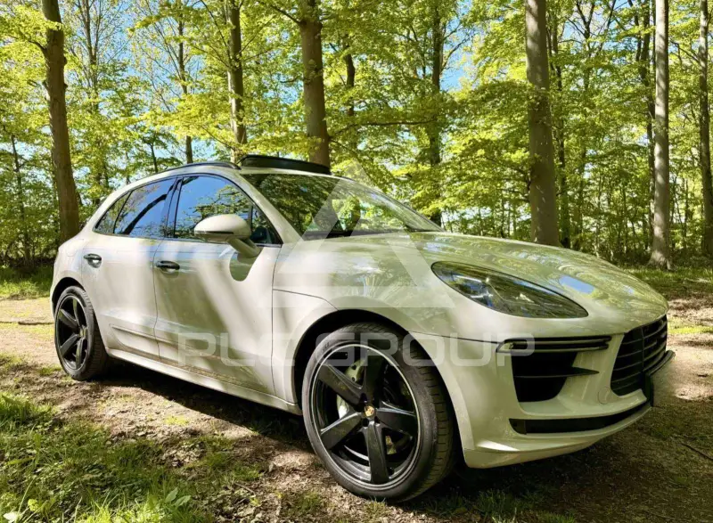 2020 Porsche MACAN