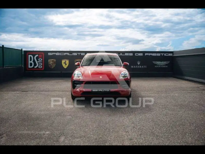 2020 Porsche MACAN