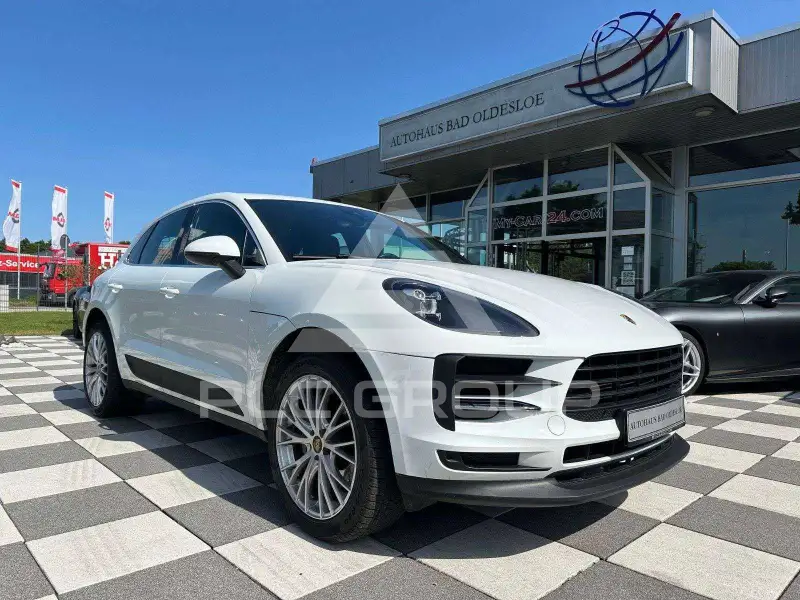 2020 Porsche MACAN