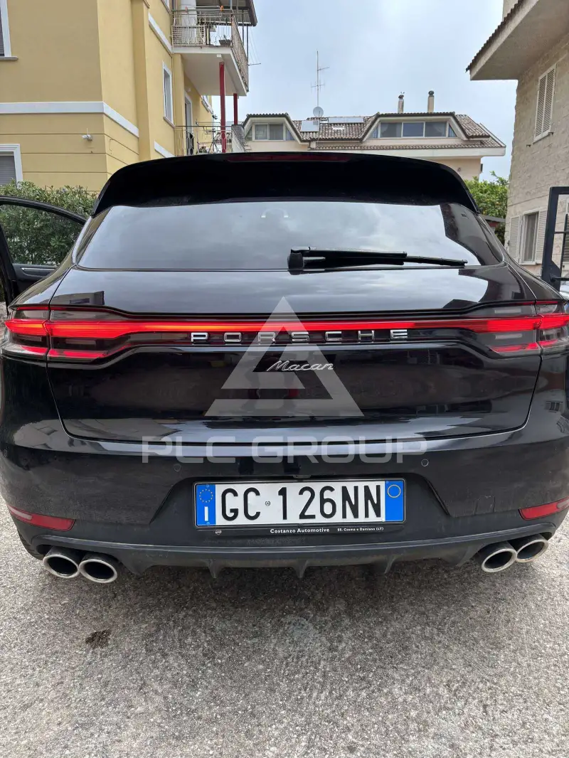 2020 Porsche MACAN