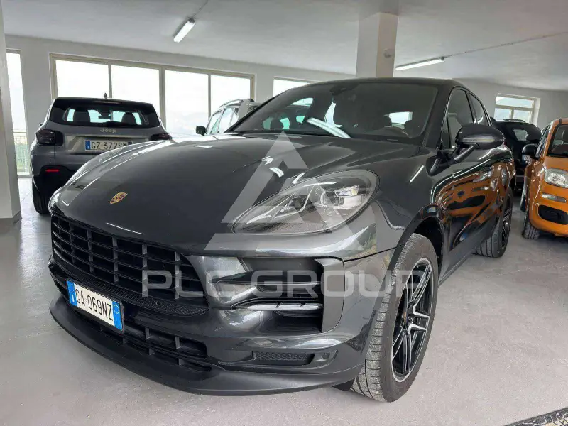 2020 Porsche MACAN