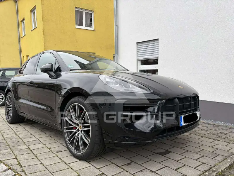 2020 Porsche MACAN