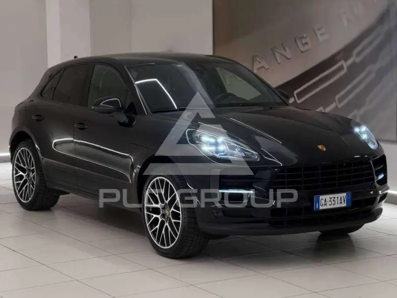 2020 Porsche MACAN