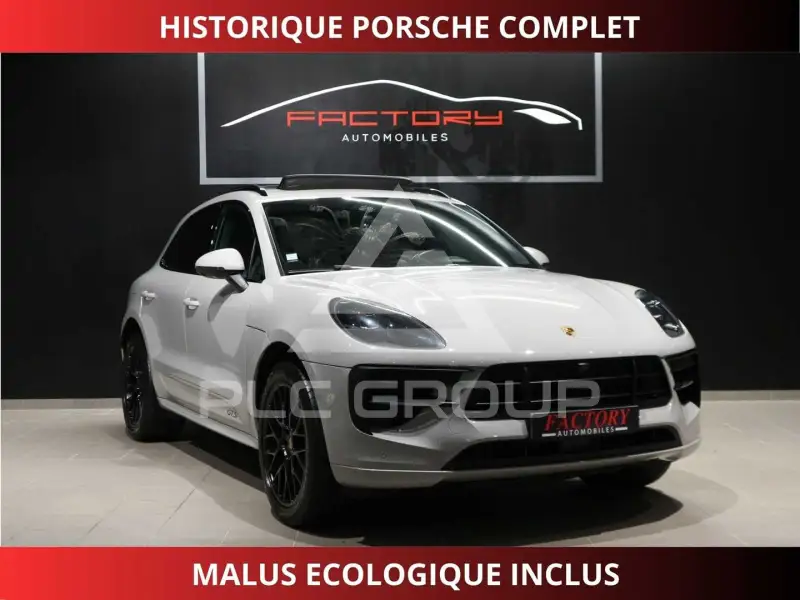 2020 Porsche MACAN