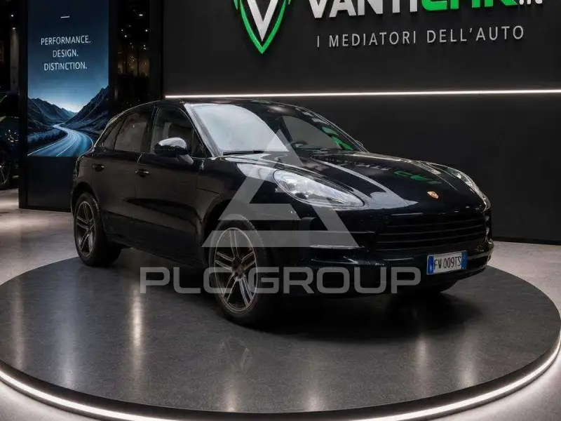 2020 Porsche MACAN