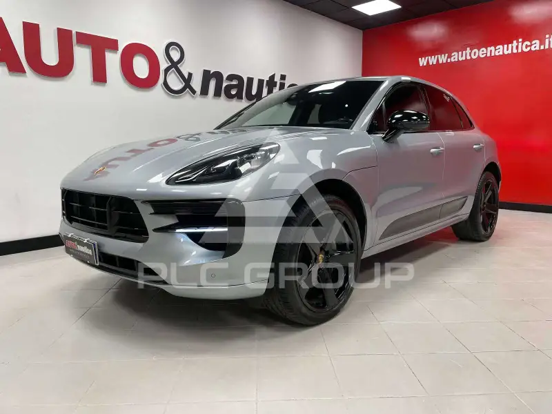 2020 Porsche MACAN