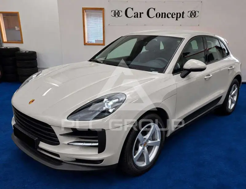 2020 Porsche MACAN