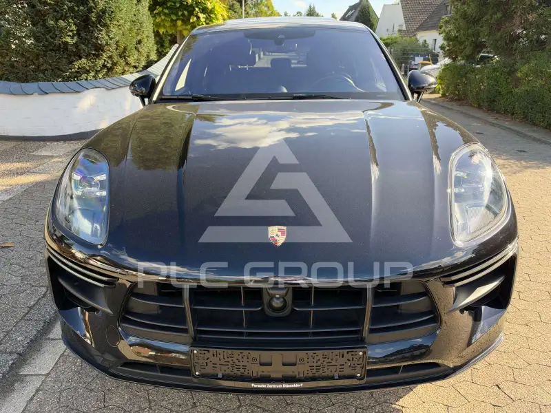 2020 Porsche MACAN