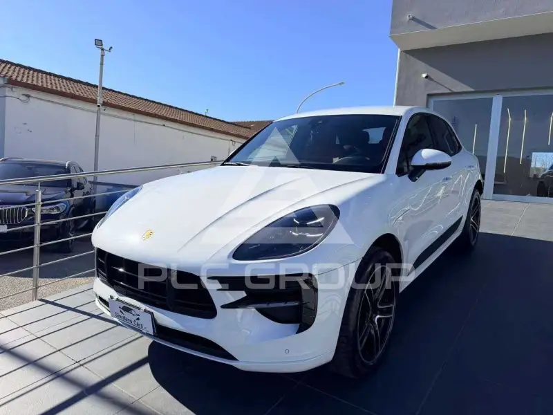 2020 Porsche MACAN