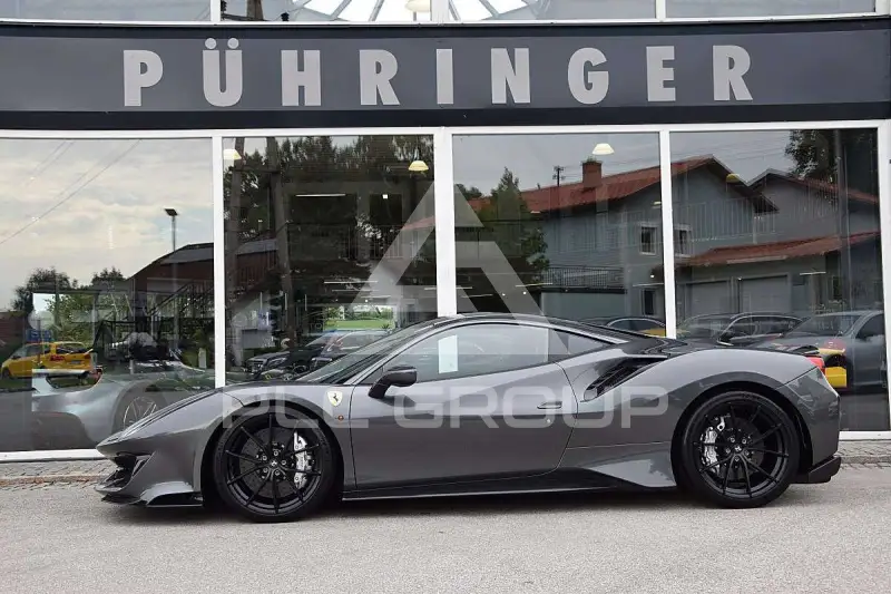 2020 Ferrari 488